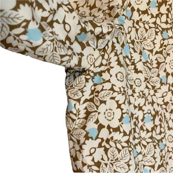 Express double button floral blazer. Size 10 - Picture 6 of 10